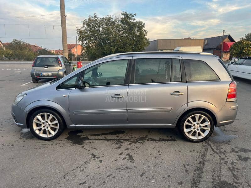 Opel Zafira 1.9 cdti cosmo