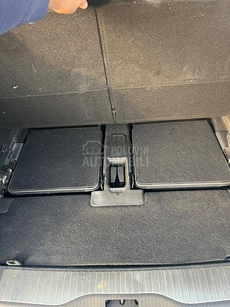 Opel Zafira 1.9 cdti cosmo