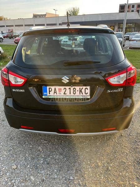 Suzuki SX4 S-Cross 