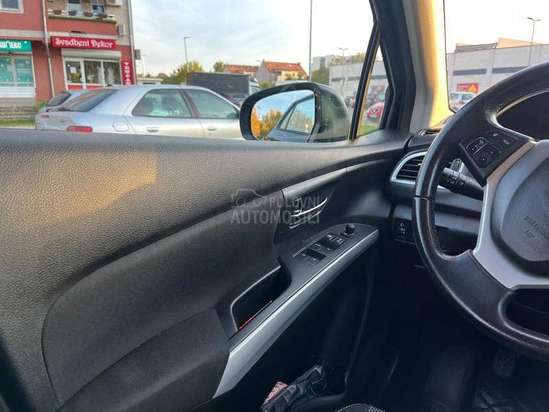 Suzuki SX4 S-Cross 