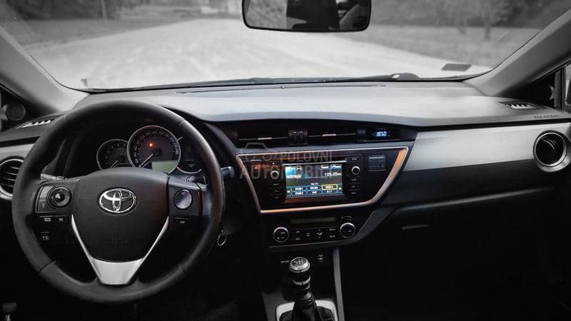 Toyota Auris 1.4d