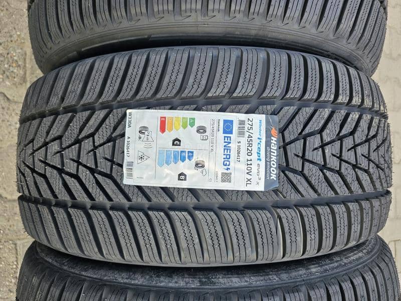 Hankook 305/40 R20 Zimska