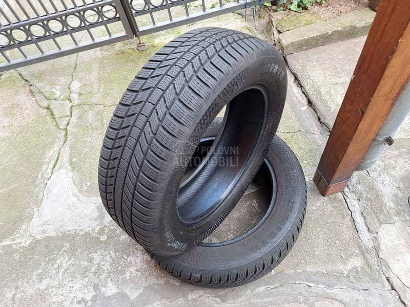 Continental 225/60 R18 Zimska