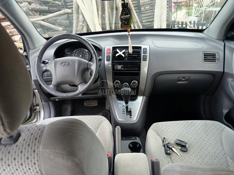 Hyundai Tucson  Hyundai Tucson
