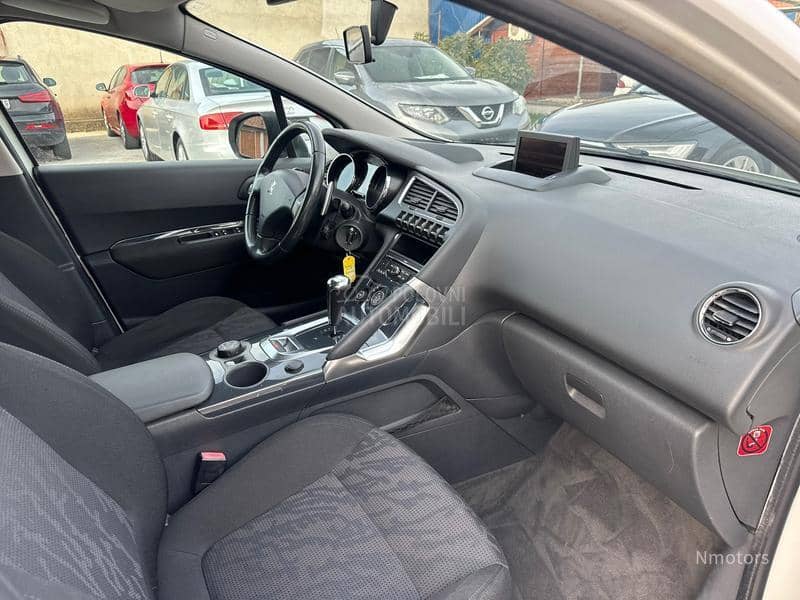 Peugeot 3008 1.6hdi Pano A/M