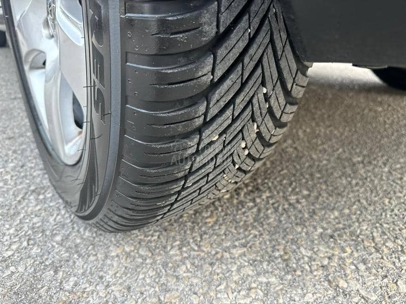 Peugeot 3008 1.6hdi Pano A/M