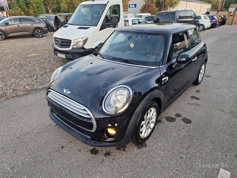 MINI Cooper A K C I J A