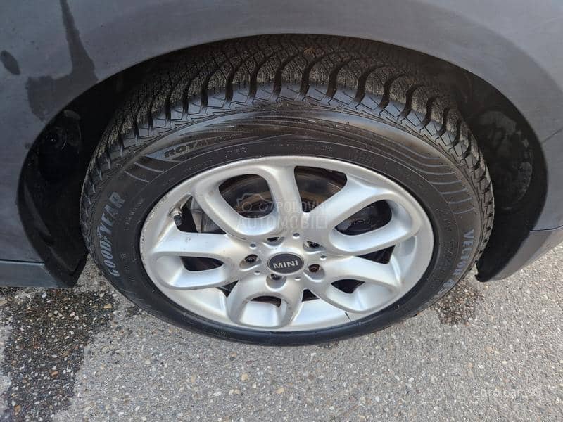 MINI Cooper A K C I J A