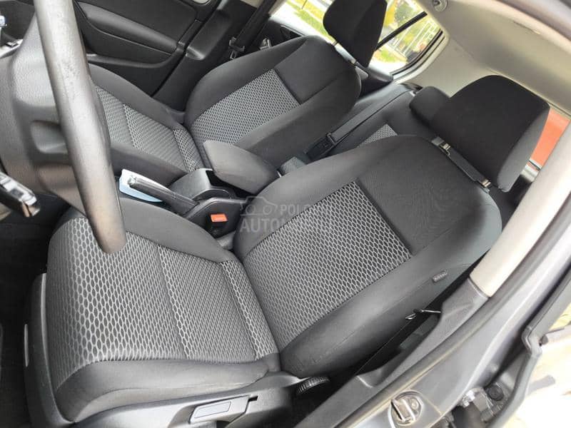 Volkswagen Golf 6 1.4 122 k.s