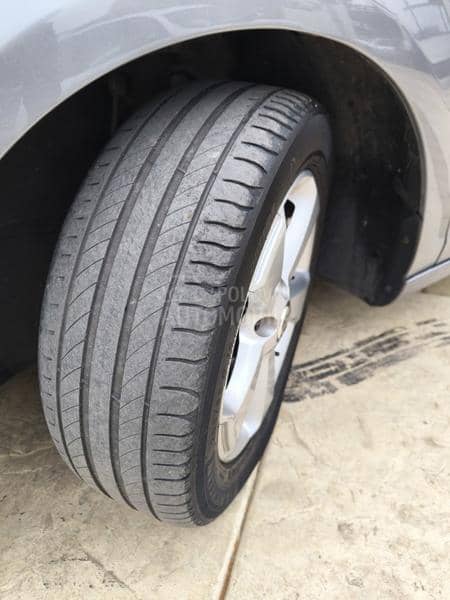 Volkswagen Golf 6 1.4 122 k.s