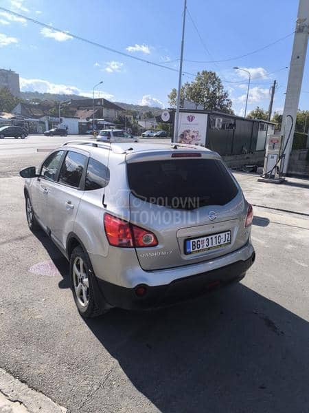 Nissan Qashqai + 2 2.0 DCI 4X4