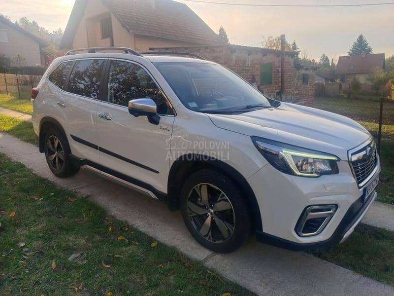 Subaru Forester 2.0