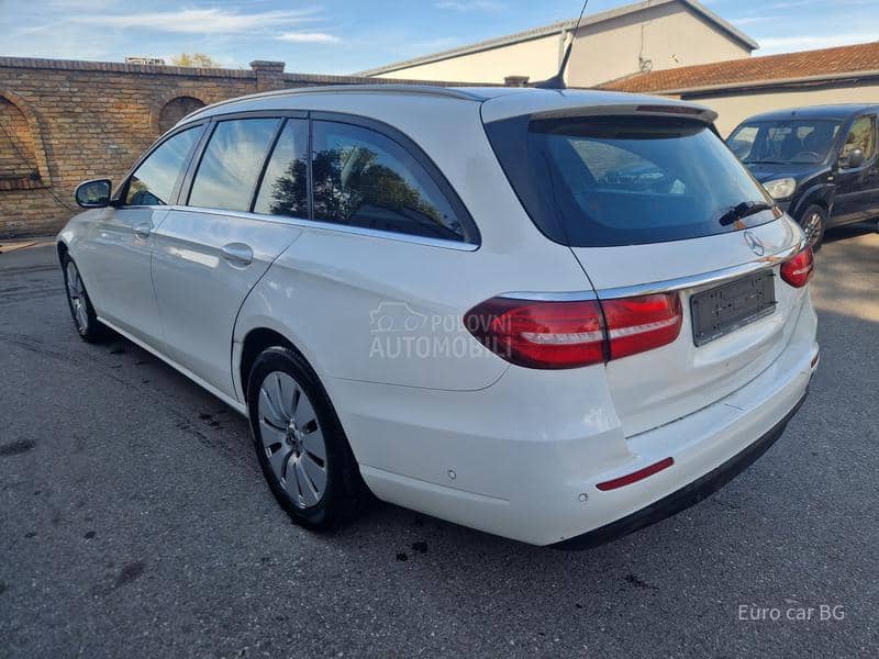 Mercedes Benz E 220 A K C I J A