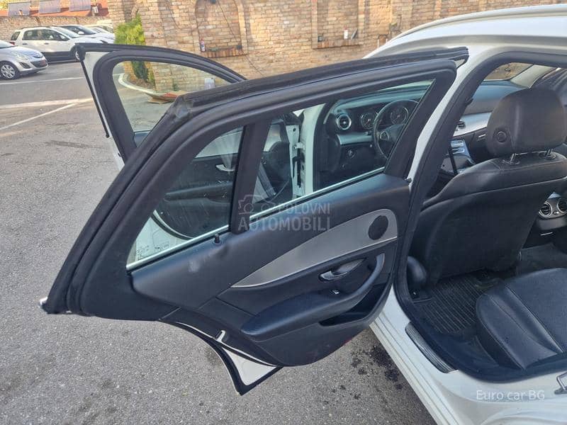 Mercedes Benz E 220 A K C I J A