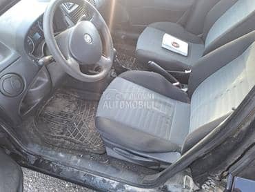 sedista 5 vrata za Fiat Punto
