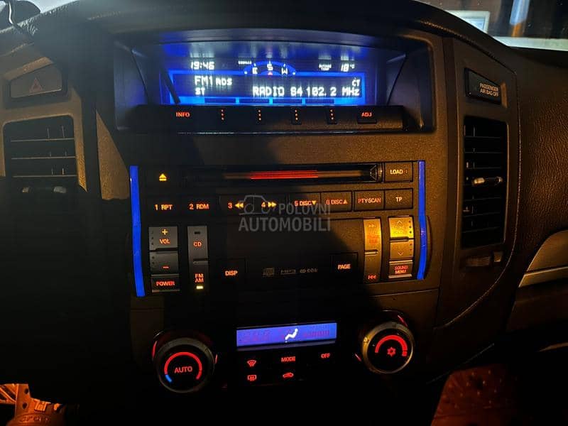 Mitsubishi Pajero N1