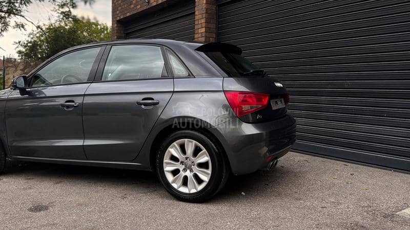 Audi A1 