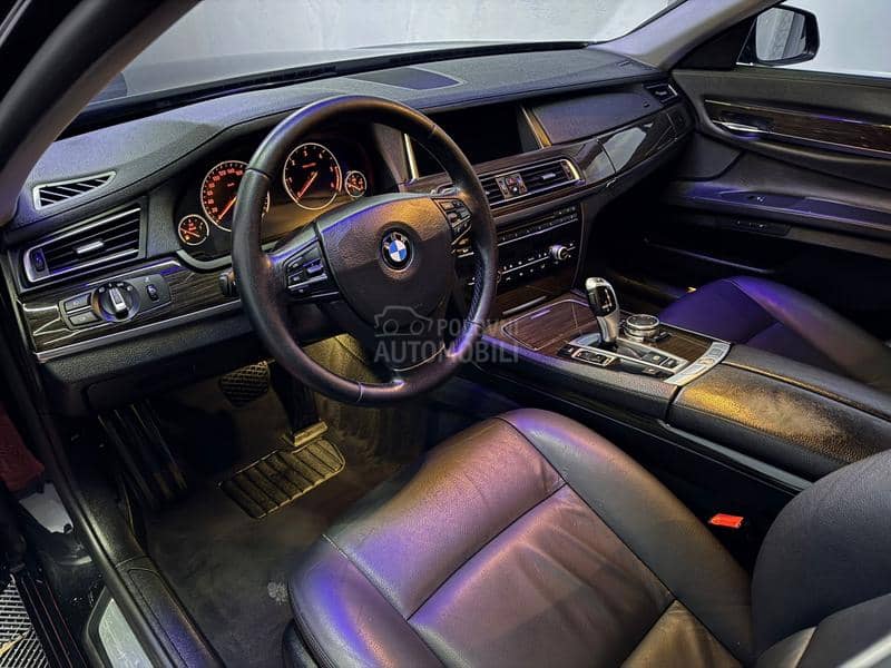 BMW 730 S a l o n BMW 730 S a l o n