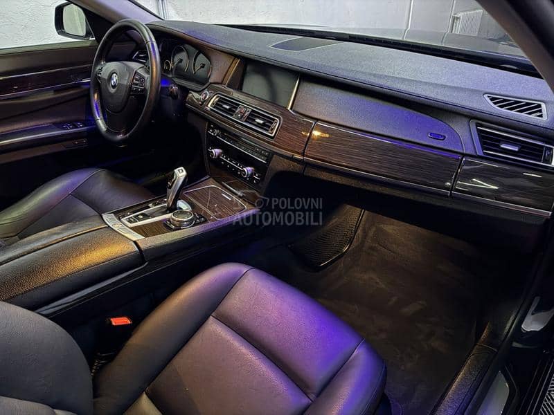 BMW 730 S a l o n BMW 730 S a l o n