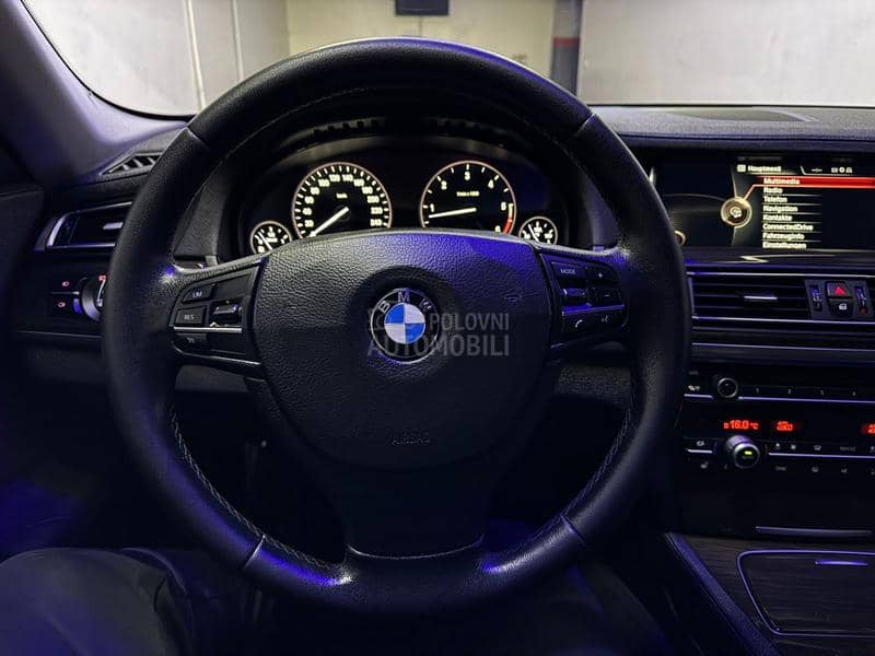 BMW 730 S a l o n BMW 730 S a l o n