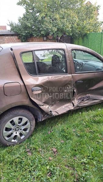 Dacia Sandero 1.5 dci Dacia Sandero 1.5 dci
