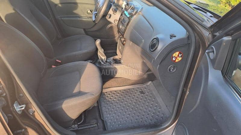 Dacia Sandero 1.5 dci Dacia Sandero 1.5 dci