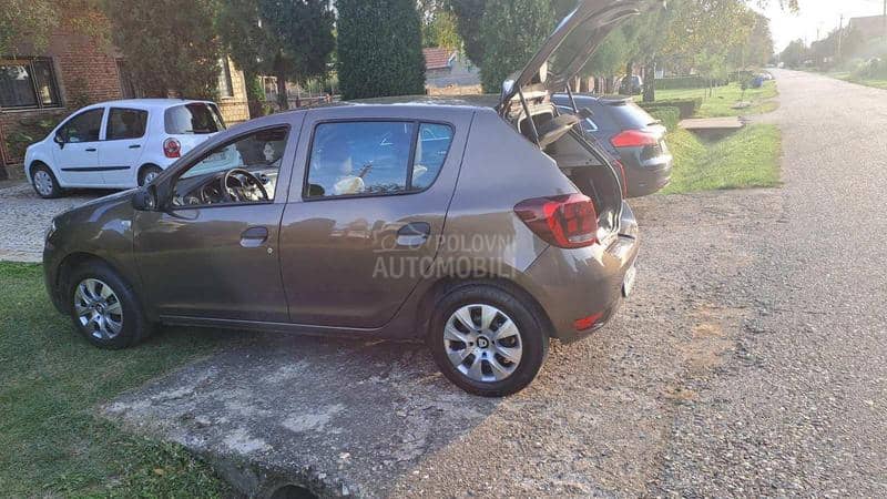 Dacia Sandero 1.5 dci Dacia Sandero 1.5 dci