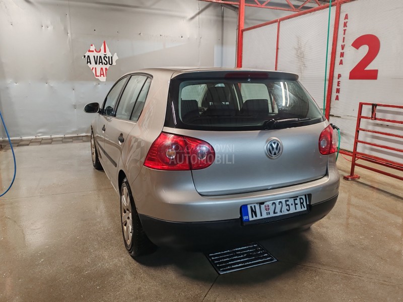 Volkswagen Golf 5 