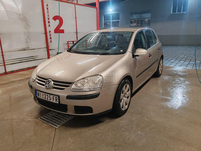 Volkswagen Golf 5 