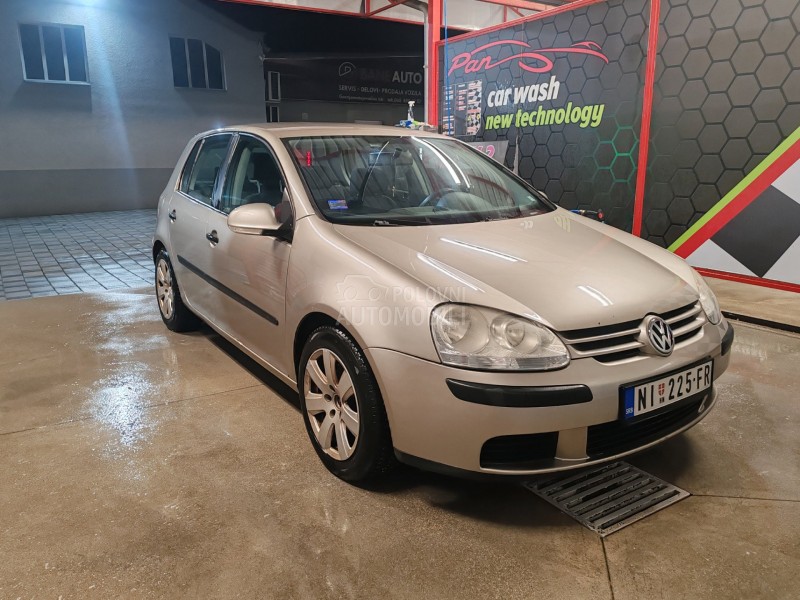 Volkswagen Golf 5 