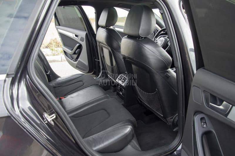 Audi A4 3xSline320hp