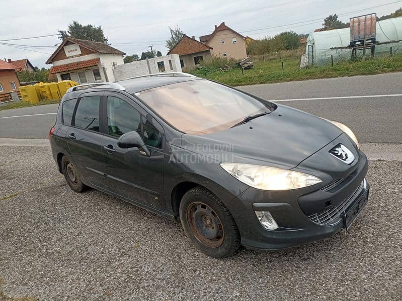 Peugeot 308 -  kompletan auto u delovima