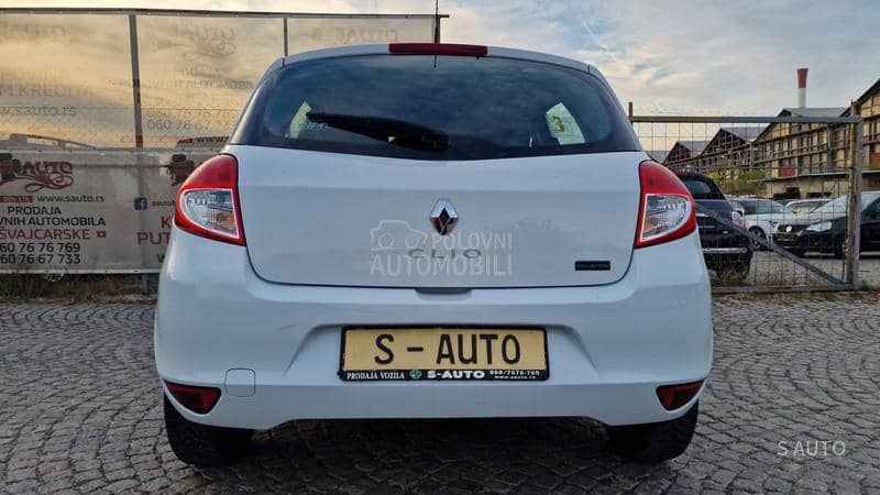 Renault Clio 