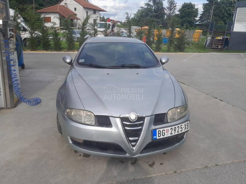 Alfa Romeo GT 