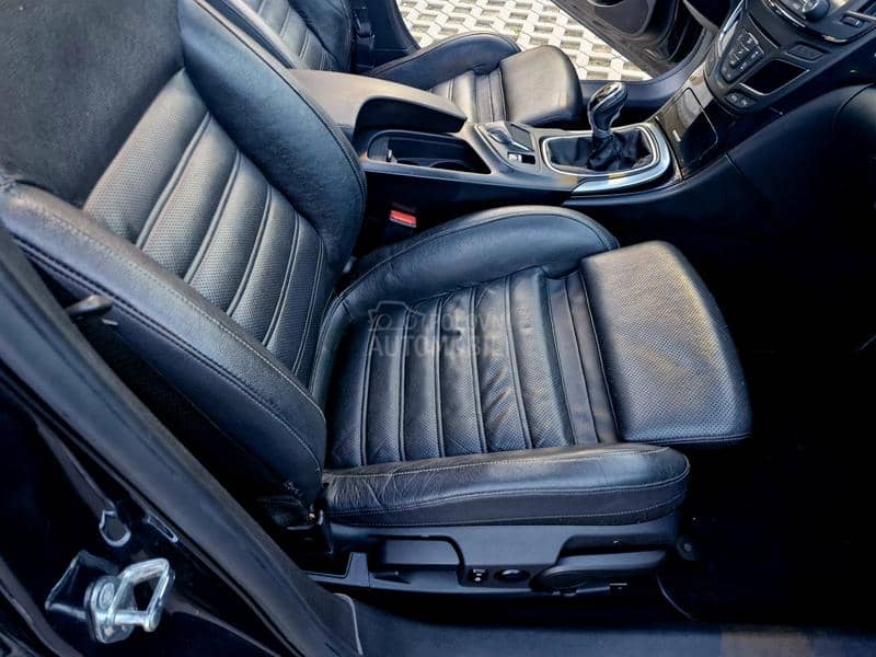 Opel Insignia 2.0cdti OPC line