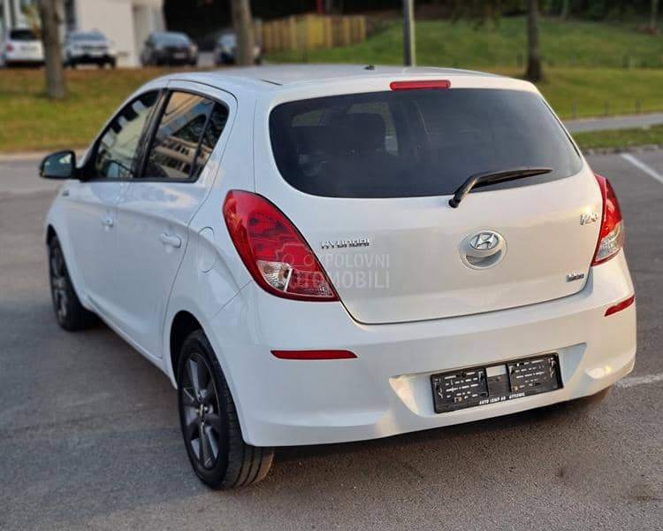 Hyundai i20 1.2b Nav/Led/Ch