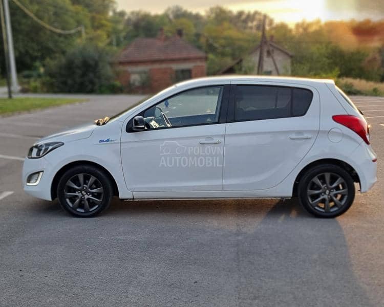 Hyundai i20 1.2b Nav/Led/Ch