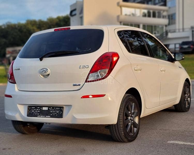 Hyundai i20 1.2b Nav/Led/Ch
