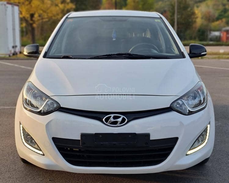 Hyundai i20 1.2b Nav/Led/Ch
