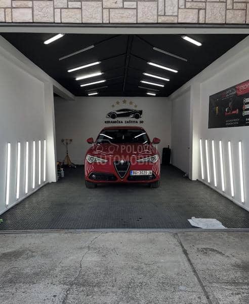 Alfa Romeo Stelvio  Alfa Romeo Stelvio