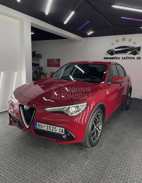 Alfa Romeo Stelvio  Alfa Romeo Stelvio
