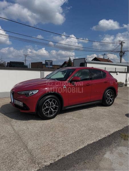Alfa Romeo Stelvio  Alfa Romeo Stelvio