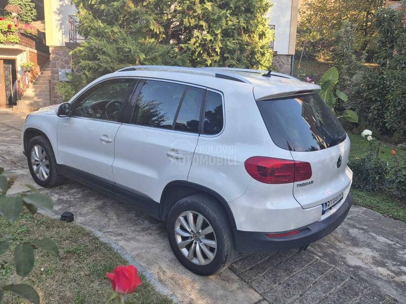 Volkswagen Tiguan 2,0 TDI 4X4 Volkswagen Tiguan 2,0 TDI 4X4