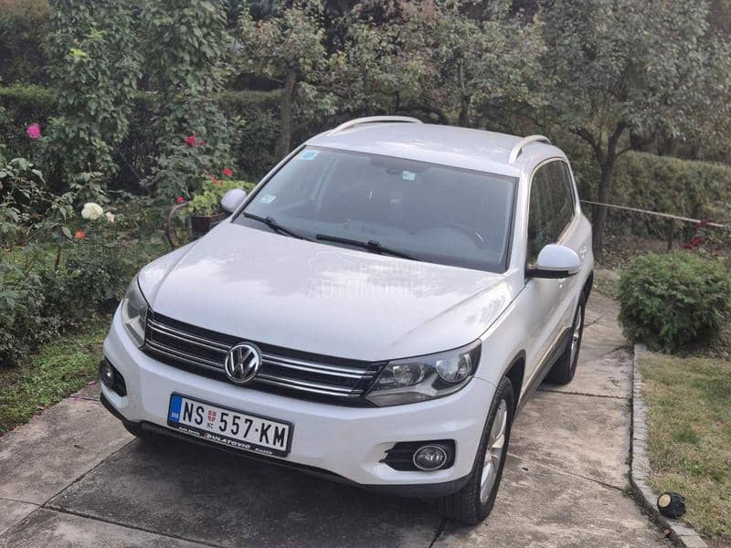 Volkswagen Tiguan 2,0 TDI 4X4 Volkswagen Tiguan 2,0 TDI 4X4