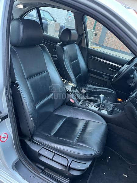 BMW 520  BMW 520