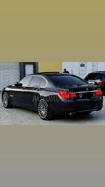 BMW 730 