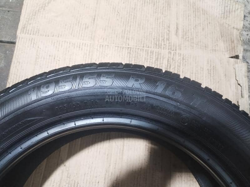 Semperit 195/55 R16 Zimska