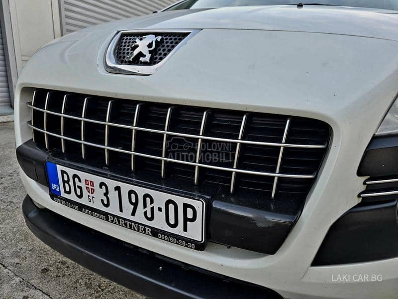 Peugeot 3008 AUTOM 1.6 HDI