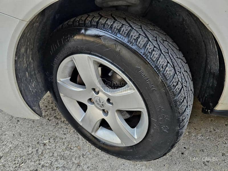 Peugeot 3008 AUTOM 1.6 HDI