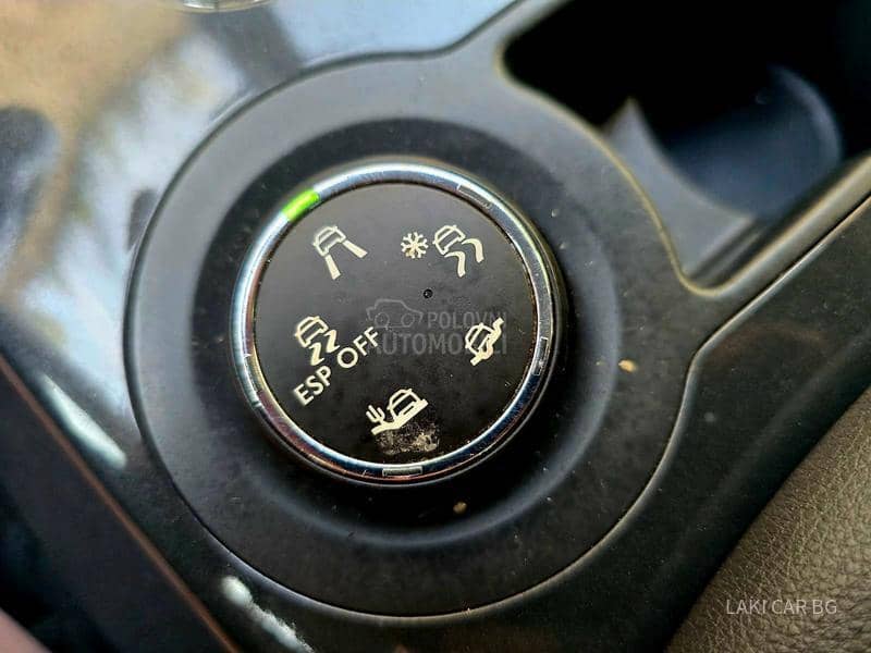 Peugeot 3008 AUTOM 1.6 HDI